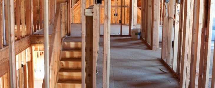 multiplex-construction-interior-framing-image